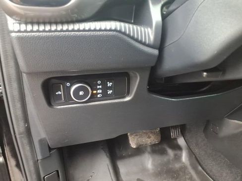 Used 2024 Ford Ranger XLT w/ Equipment Group 301A High image 17