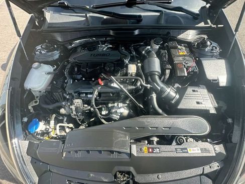 Used 2023 Hyundai Sonata Limited FWD image 28