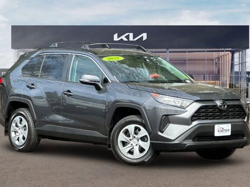 Used 2021 Toyota RAV4 LE w/ Carpet Mat Package (TMS) AWD/4WD image 2