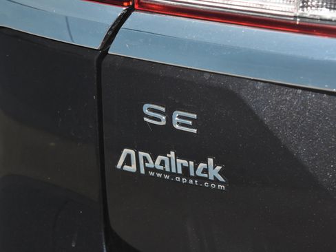 New 2026 Volkswagen Atlas SE image 23