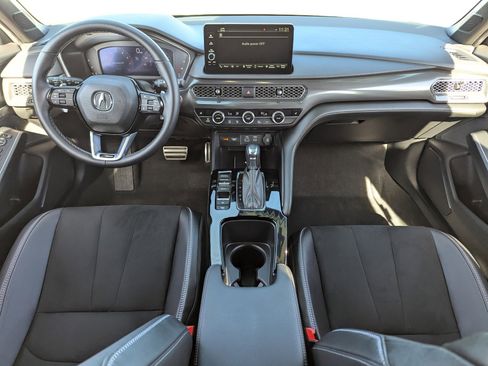 Used 2024 Acura Integra A-Spec image 16