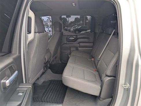 Certified 2022 Chevrolet Silverado 1500 Custom image 8