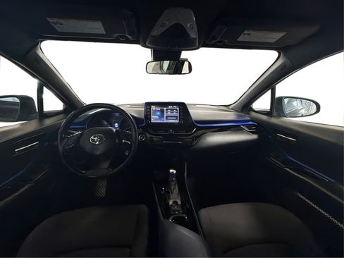 Used 2021 Toyota C-HR XLE FWD image 26