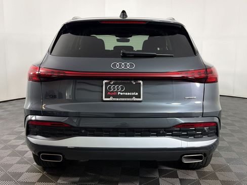 Used 2025 Audi Q5 Premium w/ Convenience Package AWD/4WD image 8