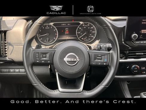 Used 2025 Nissan Pathfinder SV FWD image 11