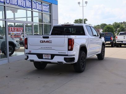 New 2026 GMC Sierra 1500 Elevation w/ Elevation Premium Package