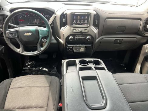 Used 2021 Chevrolet Silverado 1500 Custom AWD/4WD image 12