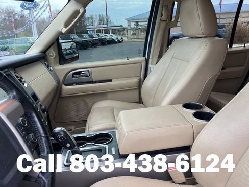 Used 2017 Ford Expedition Limited image 10