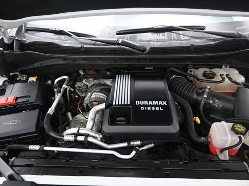 Used 2024 Chevrolet Silverado 1500 LT Trail Boss image 15