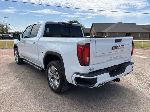 New 2026 GMC Sierra 1500 Denali w/ Denali Reserve Package AWD/4WD image 4