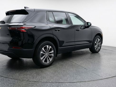 Used 2025 Chevrolet Equinox LT image 9