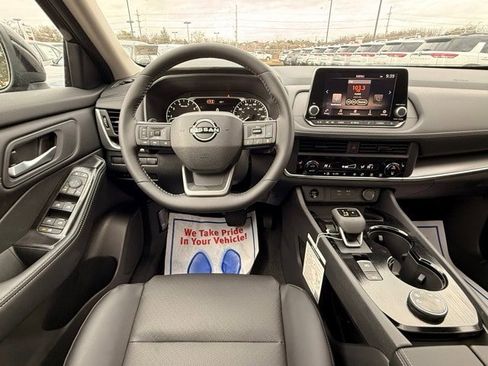 New 2026 Nissan Rogue SV image 22