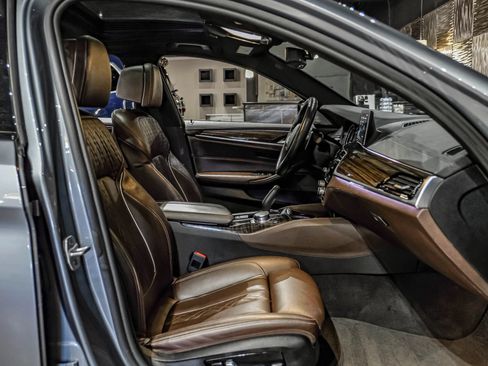 Used 2017 BMW 540i RWD image 35