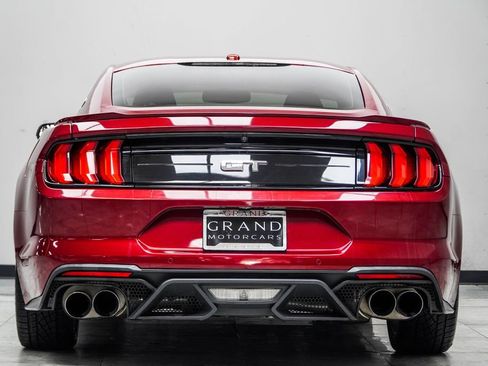 Used 2018 Ford Mustang GT Premium w/ Carbon Sport Interior Package RWD image 13