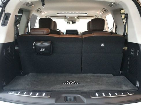 Used 2024 INFINITI QX80 Premium Select w/ Cargo Package image 79