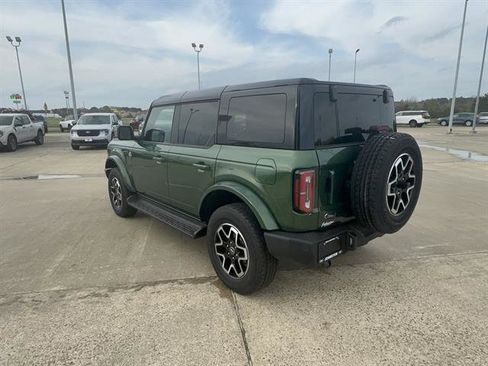 Used 2025 Ford Bronco Outer Banks image 6