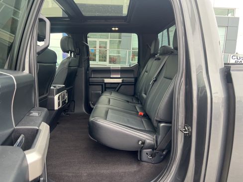 Used 2020 Ford F150 Lariat w/ Equipment Group 502A Luxury image 32