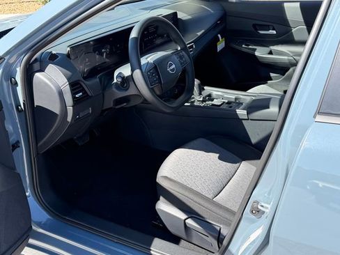 New 2026 Nissan Sentra SV FWD image 11