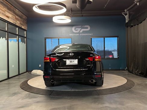 Used 2023 Nissan Altima 2.5 SL image 4
