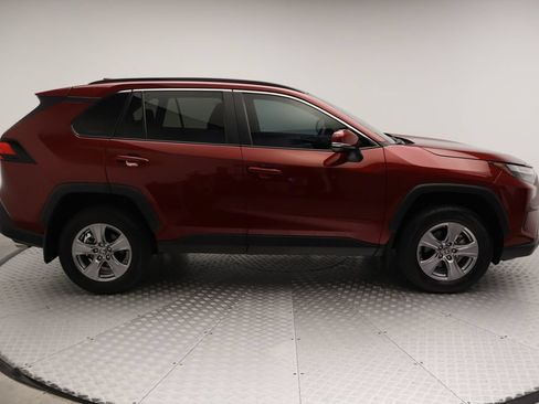 Used 2024 Toyota RAV4 XLE FWD image 7