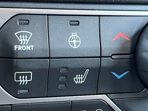 New 2026 Jeep Wrangler Unlimited Rubicon w/ Xtreme 35 Tire Package image 25