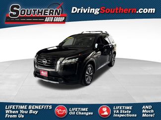 Used 2023 Nissan Pathfinder SL AWD/4WD video 1