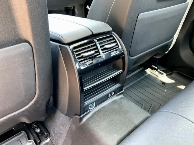Used 2023 BMW 540i w/ M Sport Package RWD image 12