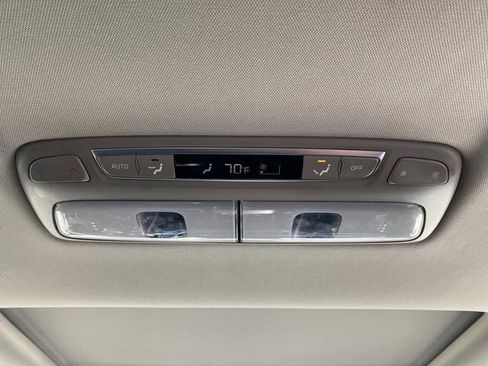 Used 2022 Kia Telluride EX w/ EX Premium Package image 39