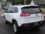 Used 2015 Jeep Cherokee Latitude w/ Cold Weather Group image 2