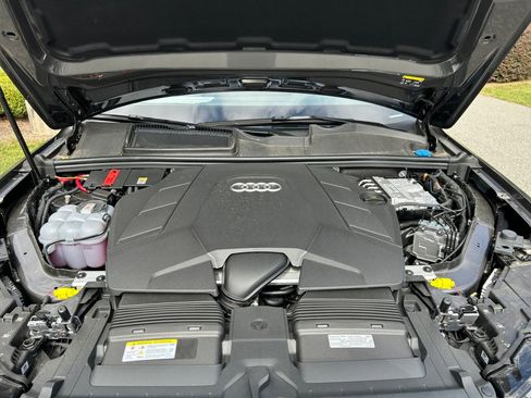 New 2025 Audi Q7 3.0T Premium Plus image 16