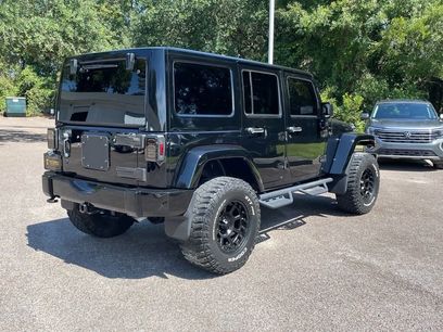 Used 2017 Jeep Wrangler Unlimited Rubicon w/ Connectivity Group