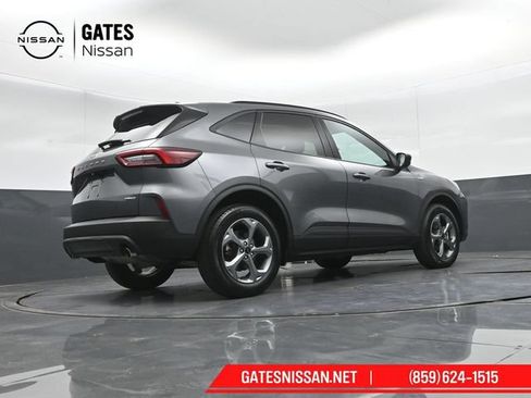 Used 2025 Ford Escape ST-Line AWD/4WD image 37