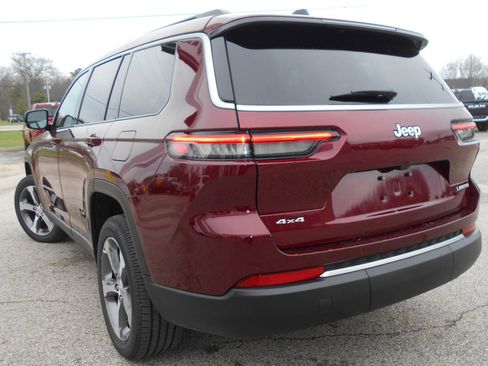 New 2026 Jeep Grand Cherokee L Limited AWD/4WD image 3