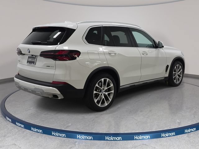 Certified 2024 BMW X5 xDrive40i AWD/4WD image 5