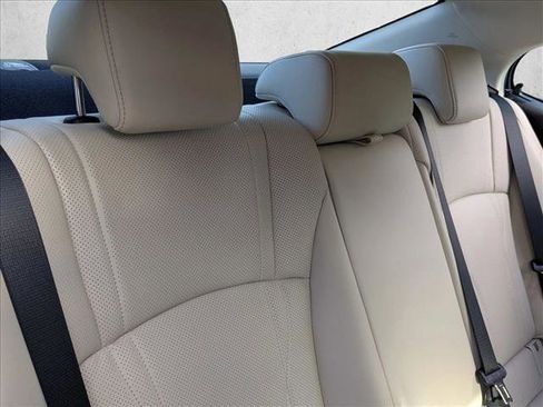 Used 2024 Lexus ES 350 Ultra Luxury image 16