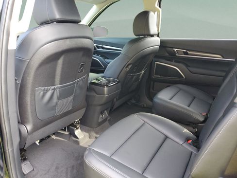 New 2025 Kia Telluride S image 6