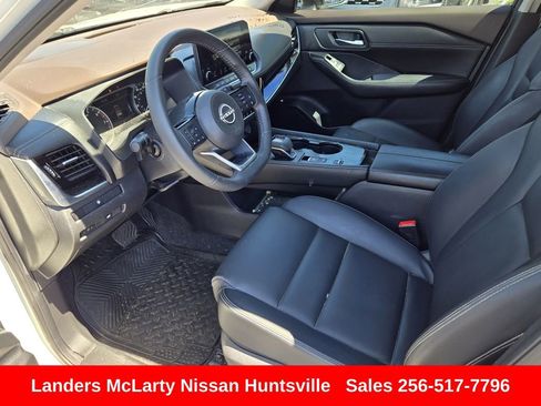 Used 2023 Nissan Rogue SL w/ SL Premium Package FWD image 17