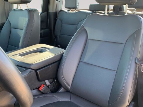 Used 2022 Chevrolet Silverado 1500 W/T w/ Trailering Package image 15