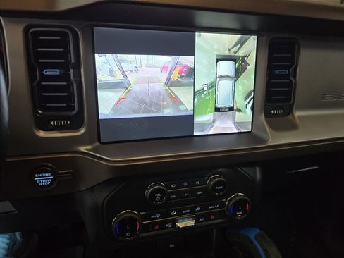 Used 2022 Ford Bronco Outer Banks image 23