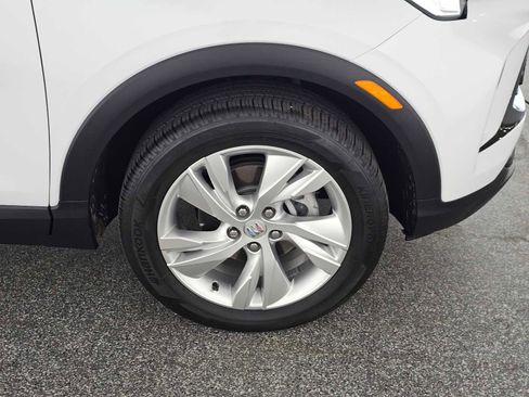 Used 2025 Buick Encore GX Preferred w/ Advanced Technology Package image 9