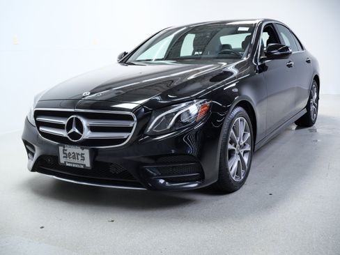Used 2020 Mercedes-Benz E 450 4MATIC Sedan image 12