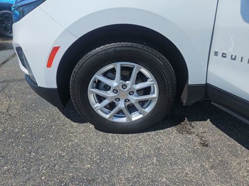 Used 2024 Chevrolet Equinox LT AWD/4WD image 28