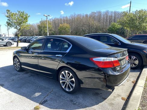 Used 2014 Honda Accord Sport image 3