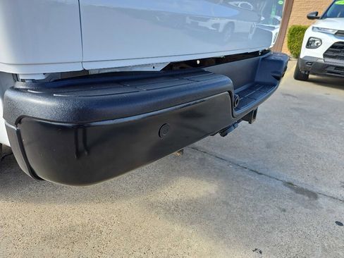 Used 2019 Chevrolet Express 2500 w/ Driver Convenience Package image 24