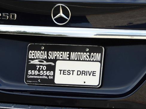 Used 2018 Mercedes-Benz GLA 250 image 8