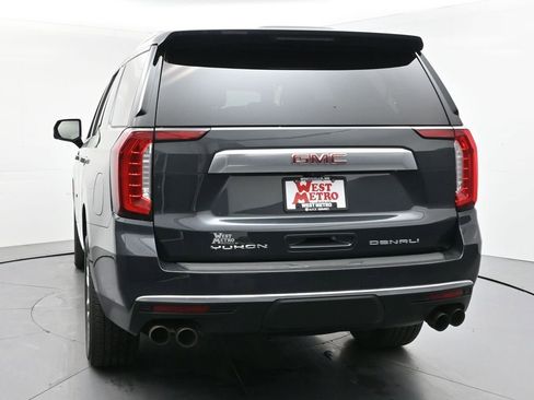 Used 2021 GMC Yukon Denali w/ Denali Premium Package AWD/4WD image 29