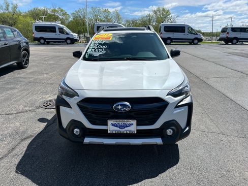 Used 2024 Subaru Outback Limited AWD/4WD image 9