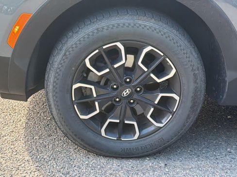 Used 2022 Hyundai Santa Cruz SEL w/ Activity Package FWD image 9