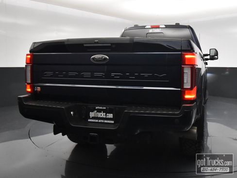Used 2022 Ford F250 Lariat w/ Tremor Off-Road Package AWD/4WD image 6
