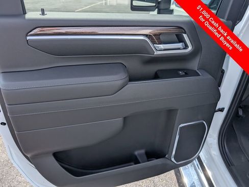 New 2026 Chevrolet Silverado 2500 LT w/ All Star Edition AWD/4WD image 11